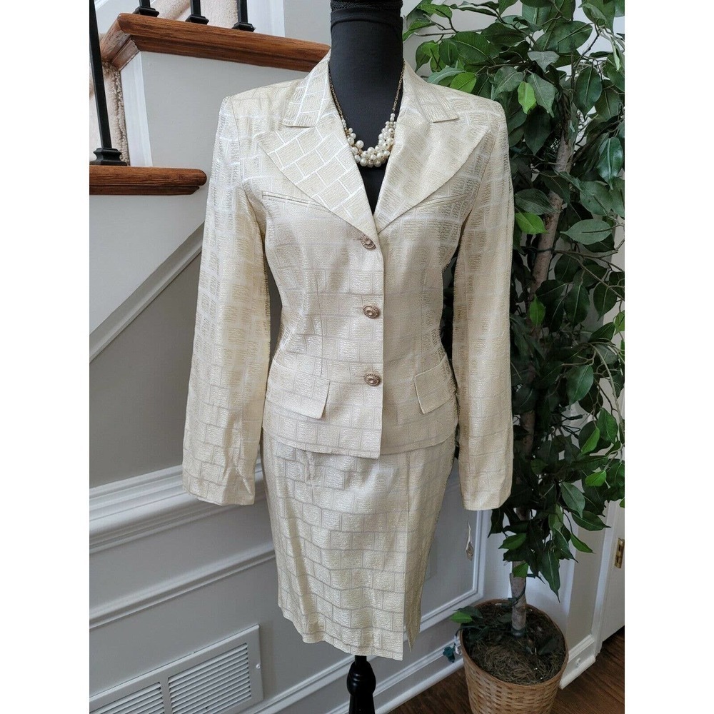 Gantos Vintage Ivory 100% Acetate Fitted Blazer & Skirt 2 Piece Suits Size 8